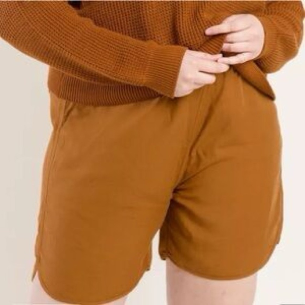 Tradlands Glenn Long Shorts